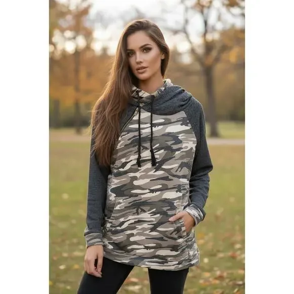 Ampersand Avenue Camo Double Hood Sweatshirt Pullover M - Picture 1 of 9